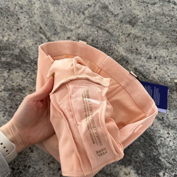 NWT Honey Love SuperPower Short - Picture 5 of 8